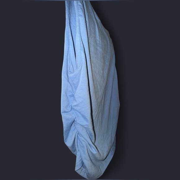 Blue Sleeveless Tank Top - Picture 5 of 5